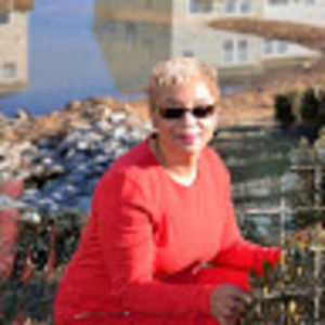 Meet your Posher, Flora